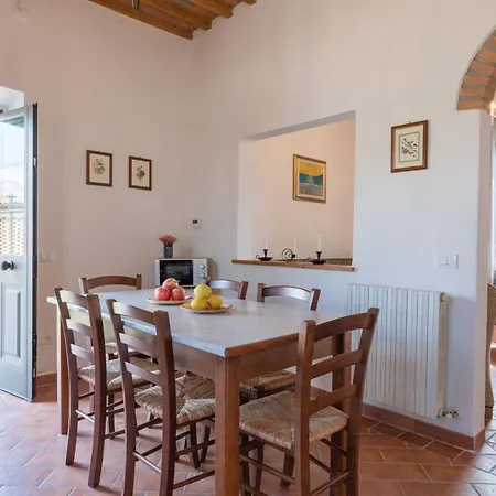 Il Casaletto, Borgo La Torre