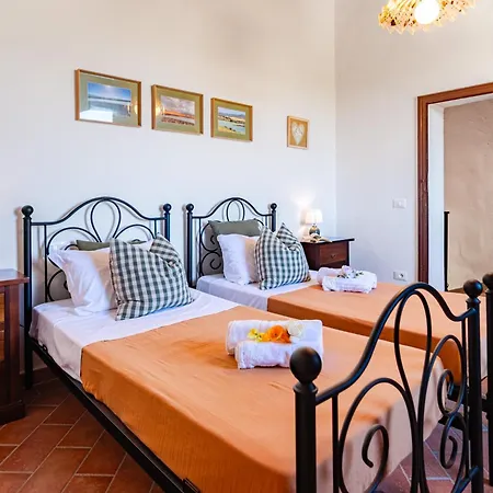 Il Casaletto, Borgo La Torre